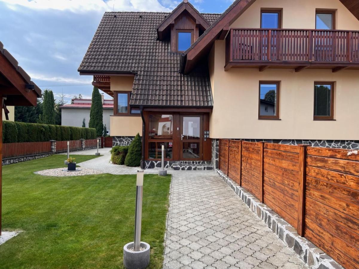 Vila Tatra Стара Лесна Екстер'єр фото