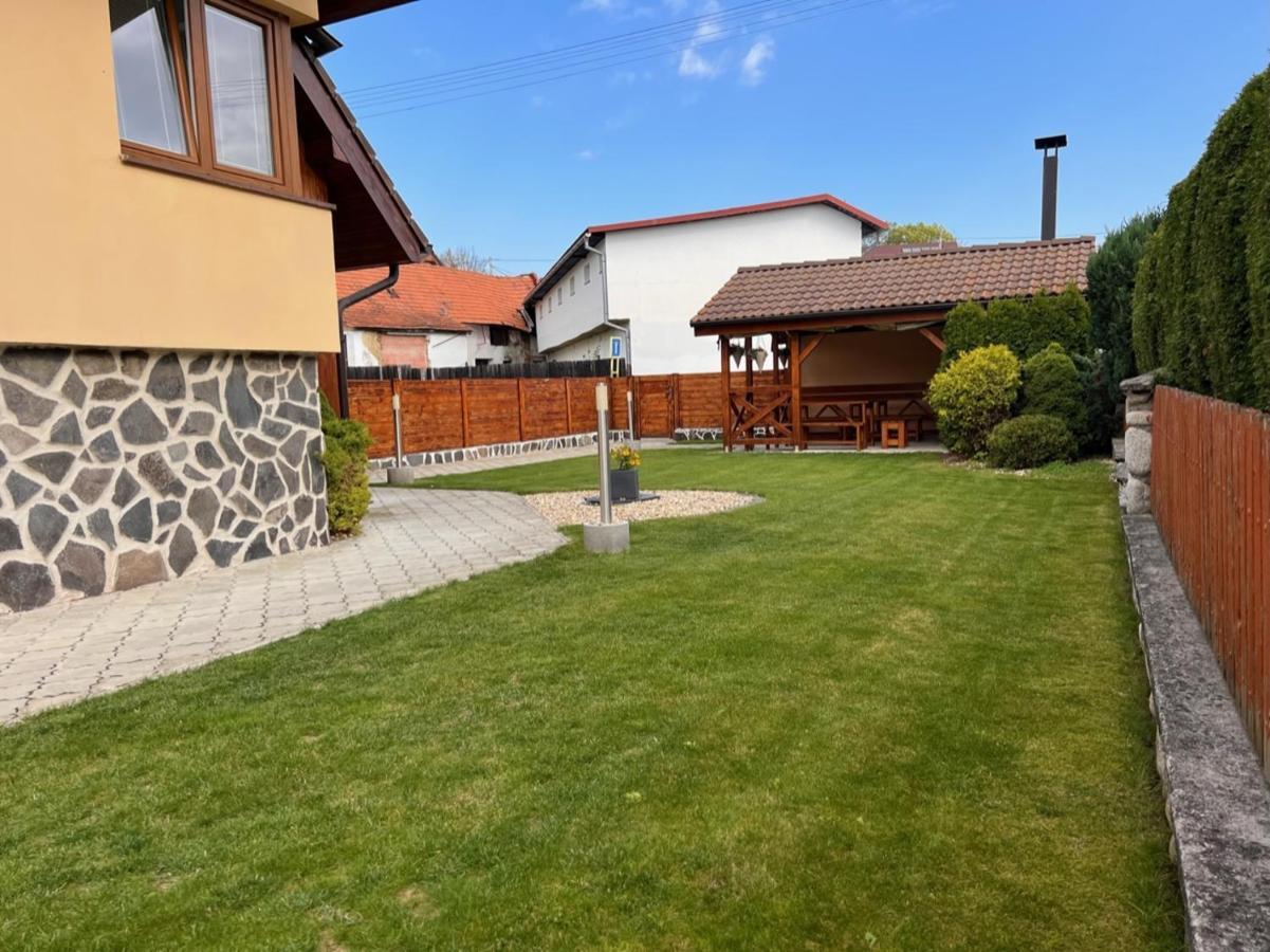 Vila Tatra Стара Лесна Екстер'єр фото